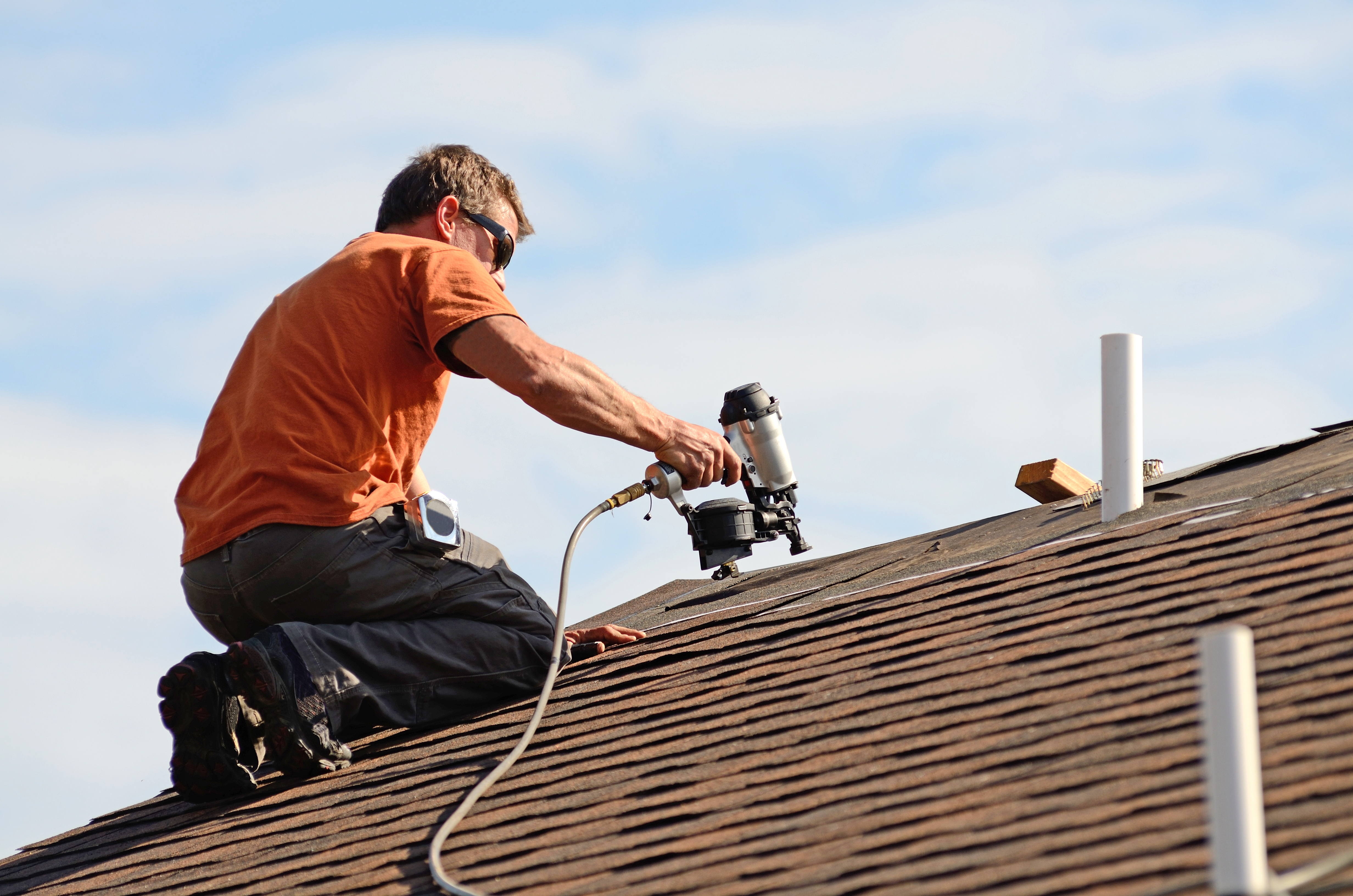  RESIDENTIAL ROOFING FOR HOMEOWNERS